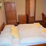 Hotel Na Statku Neprevazka