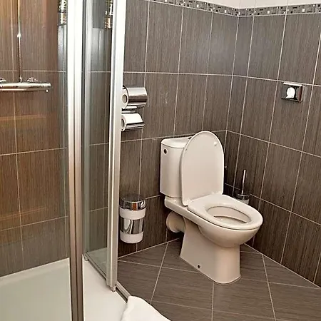 Na Statku Hotel Neprevazka