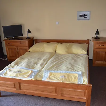 호텔 Na Statku Neprevazka