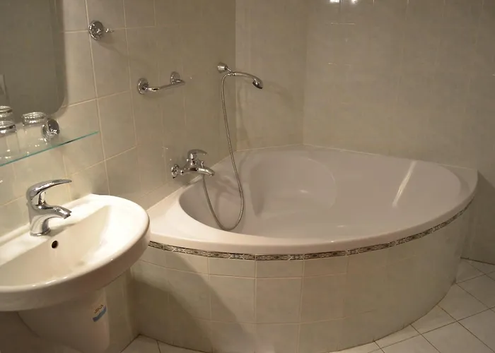 Hotel Na Statku Neprevazka